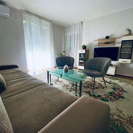 Apartman Colapis- Self Check In, Free Parking, Premium Location! Karlovac Exteriör bild