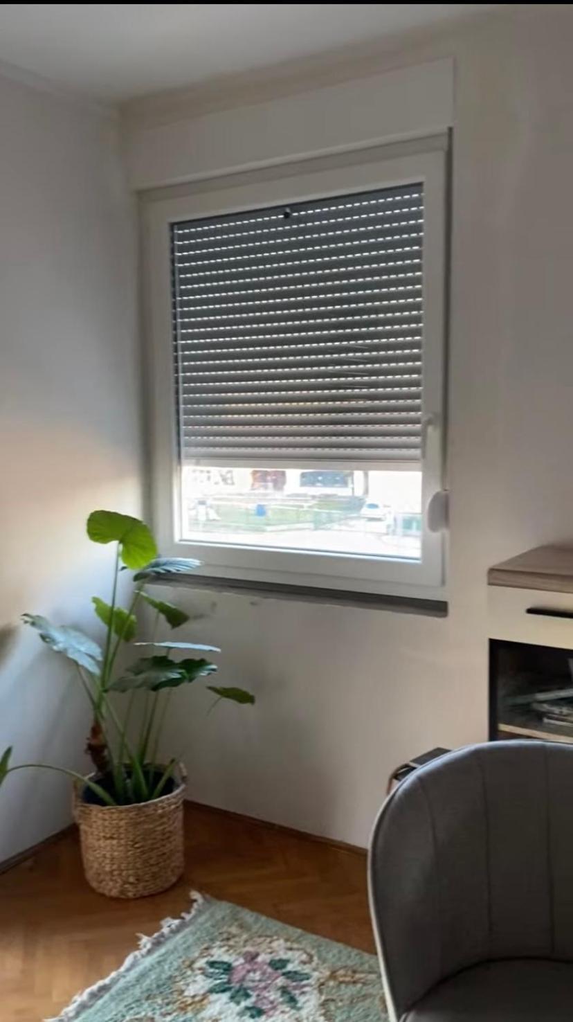 Apartman Colapis- Self Check In, Free Parking, Premium Location! Karlovac Exteriör bild